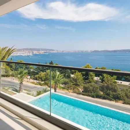 빌라 Villa Trogir *