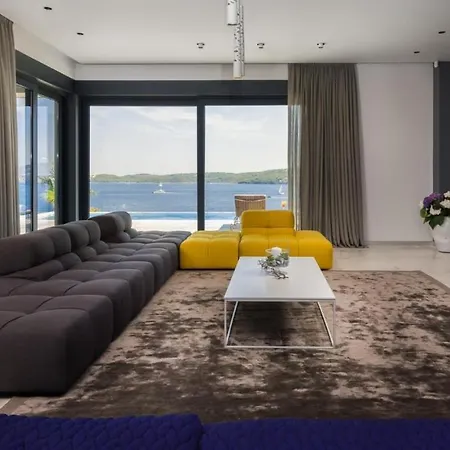 빌라 Villa Trogir